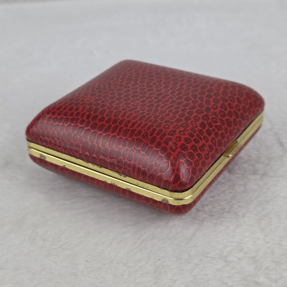 Vintage Westclox Travette II Red Keywind Travel Alarm Foldable Clock Works‎ - Picture 15 of 16